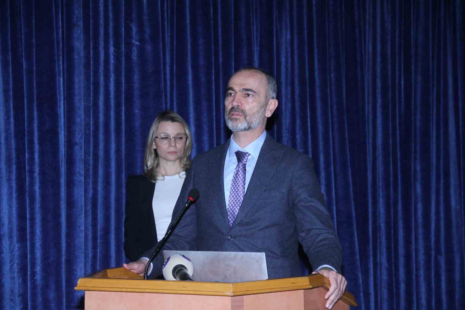 Haberal’dan şampiyonlara jest: Burs oranı yüzde 20’ye çıkarıldı
