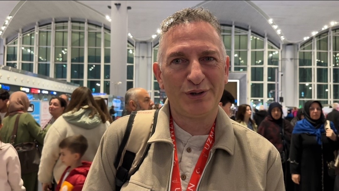 Hac kafilesi İstanbul Havalimanı’ndan kutsal topraklara dualarla uğurlandı
