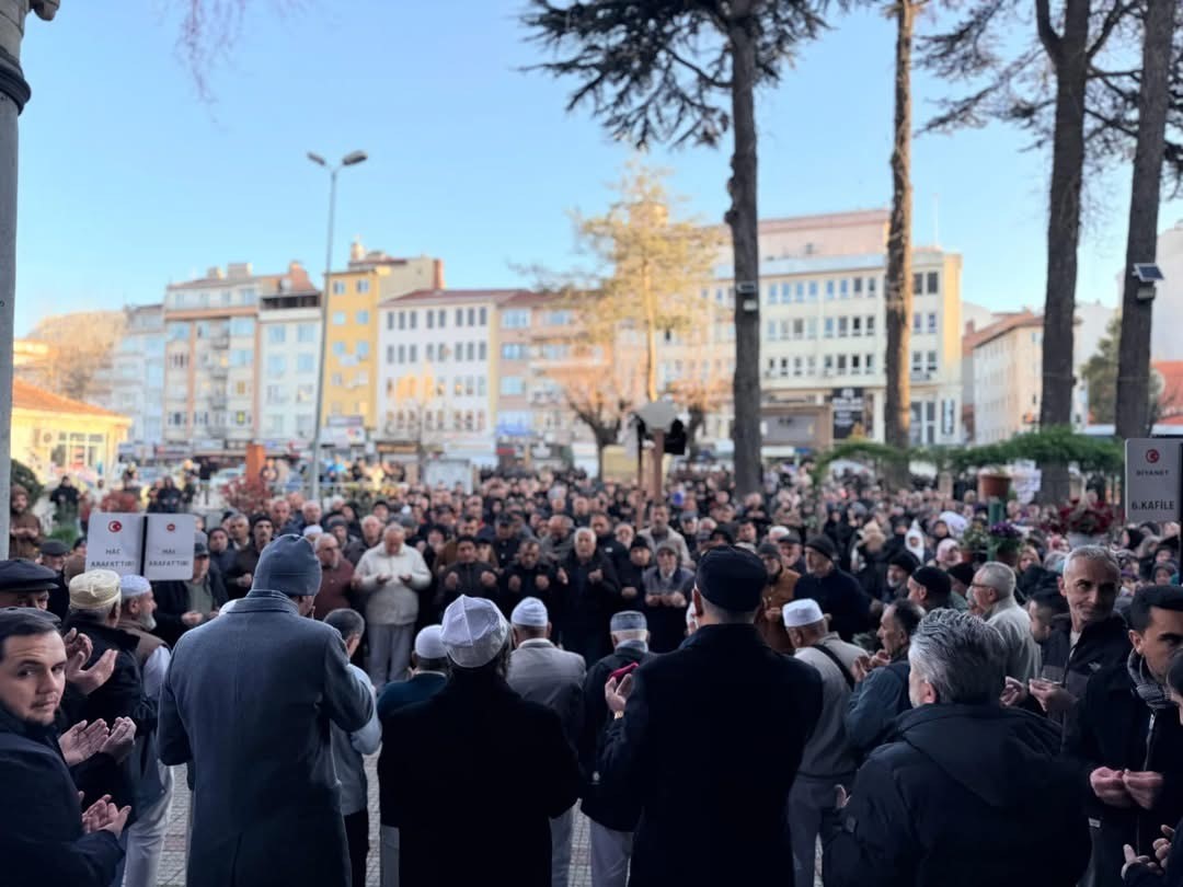 Hacı adayları kutsal topraklara uğurlandı
