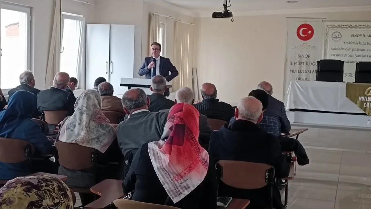 Hacı adaylarına kutsal yolculuk öncesi bilgilendirme
