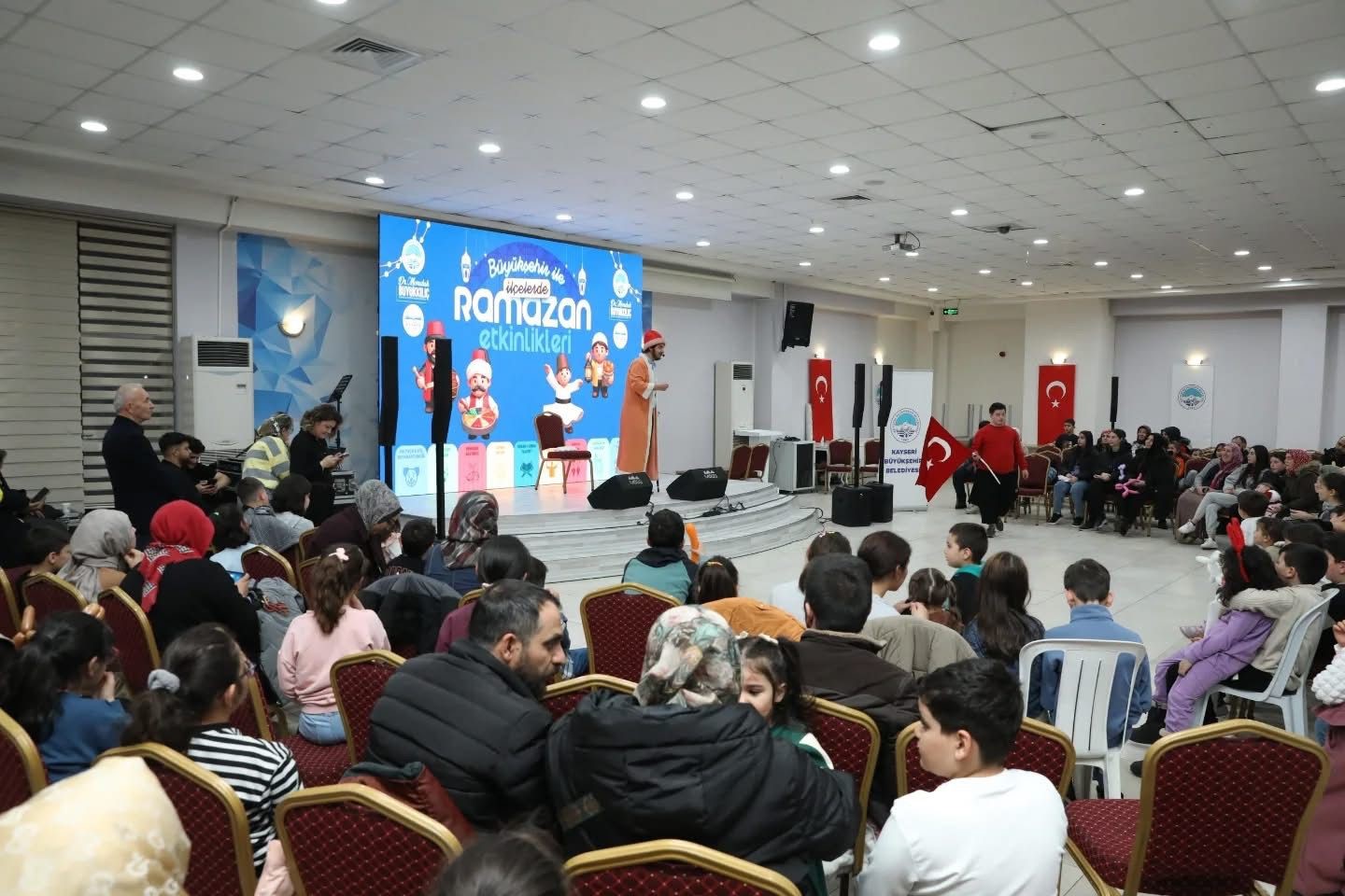 Hacılar’da etkinliklerle Ramazan sevinci yaşandı
Hacılar’da etkinliklerle Ramazan sevinci yaşandı