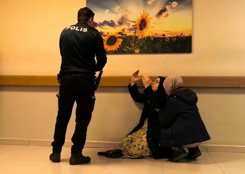 Hafif ticari aracın çarptığı çocuk ağır yaralandı
