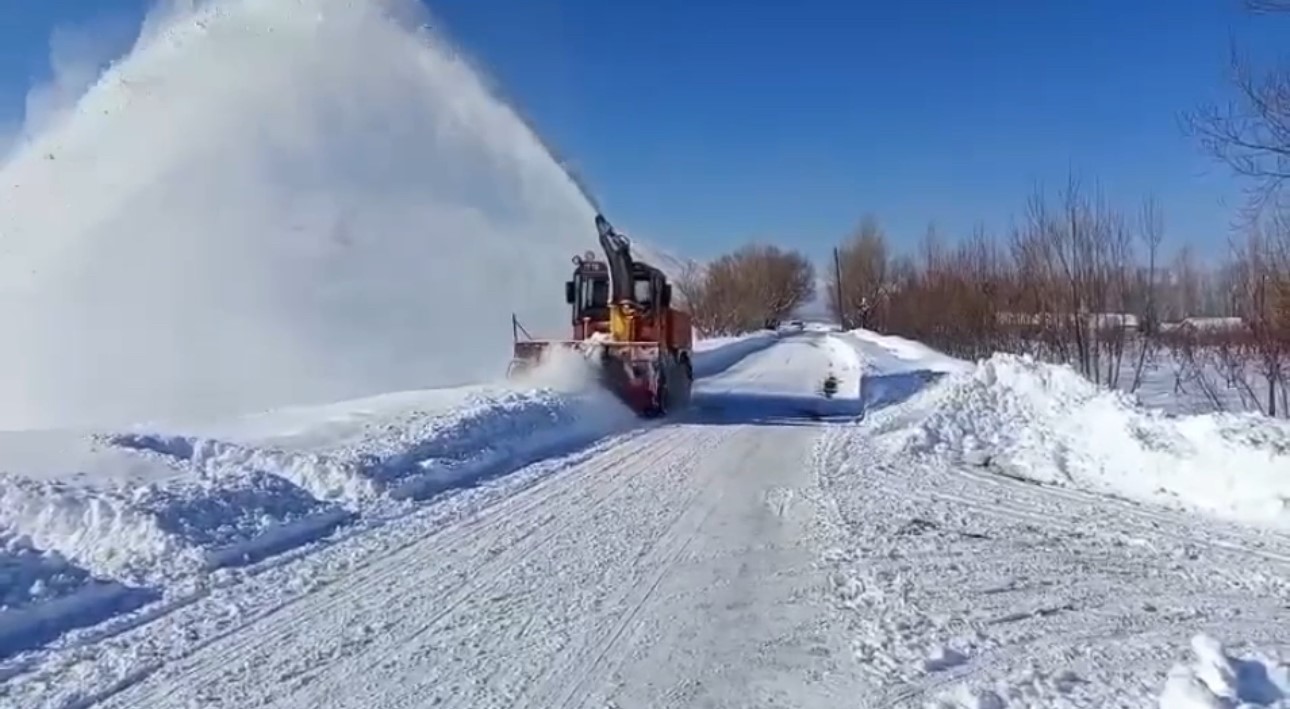 Hakkari’de kar esareti: 357 yol ulaşıma kapandı
