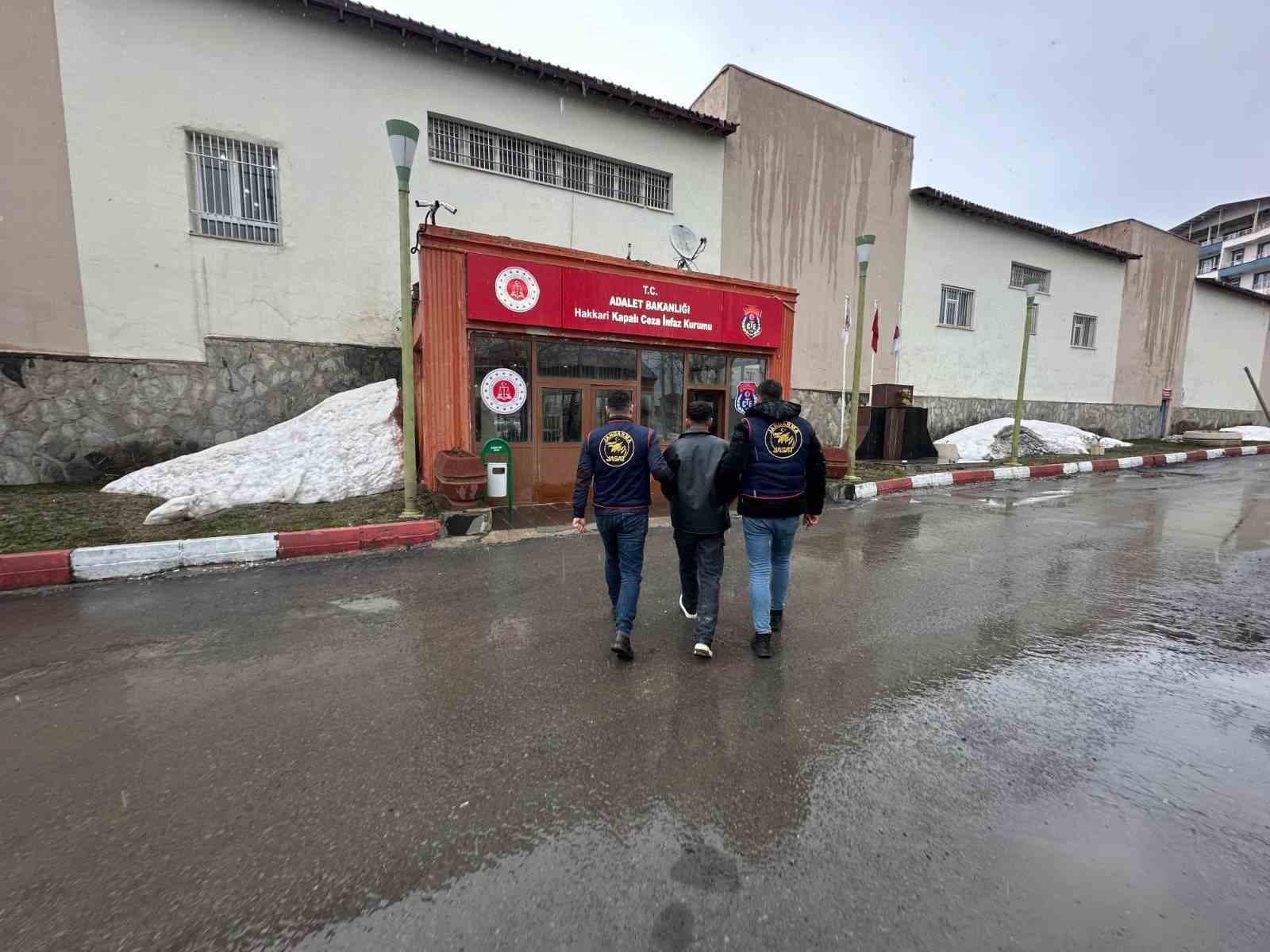 Hakkari’de kesinleşmiş hapis cezası bulunan 7 şahıs yakalandı
