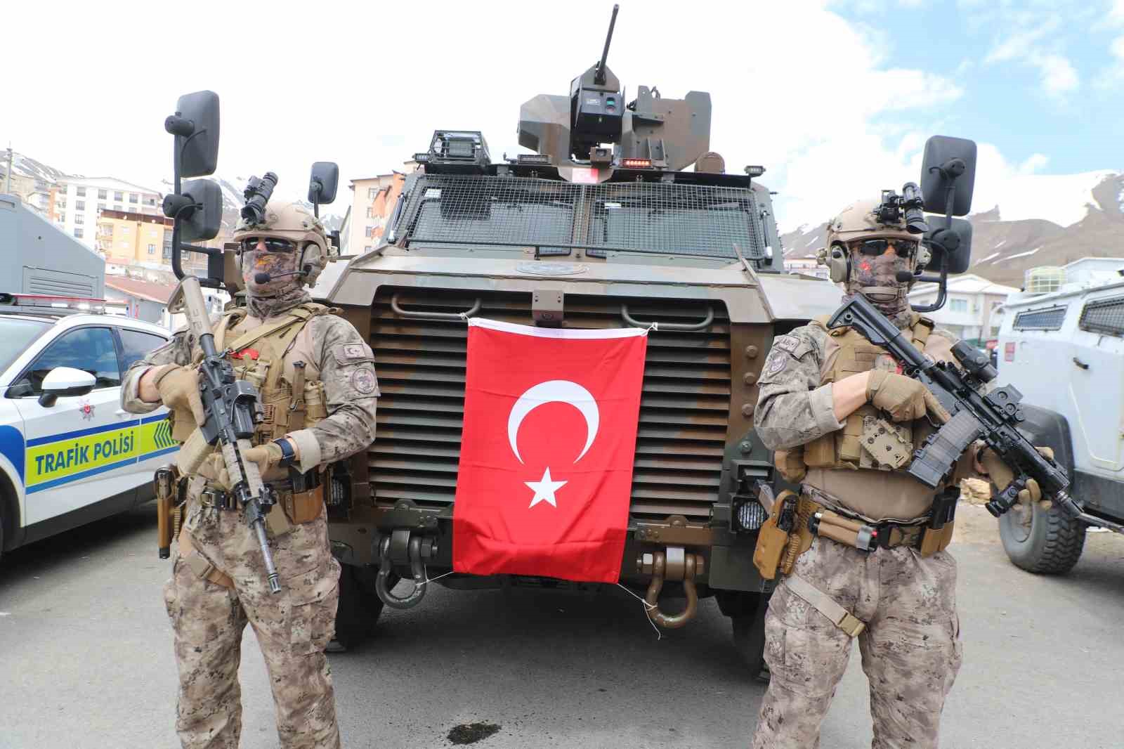 Hakkari’de Polis Haftası etkinliğine yoğun ilgi
