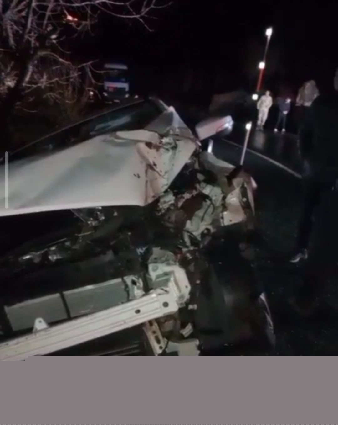 Hakkâri’de tır otomobille çarpıştı: 2 yaralı
