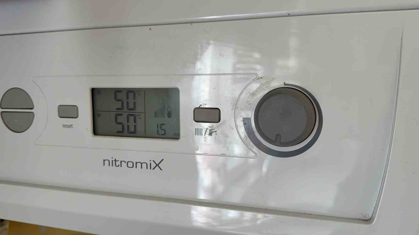 Hakkari’de yüksek doğal gaz faturalarına tepki
