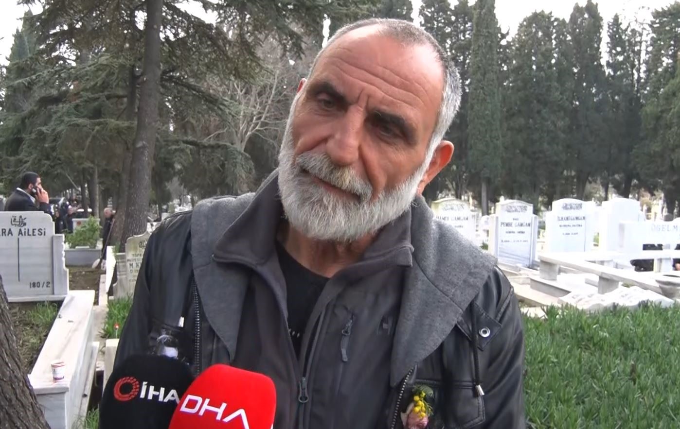 Haldun Dormen Edirnekapı Mezarlığı’nda toprağa verildi
