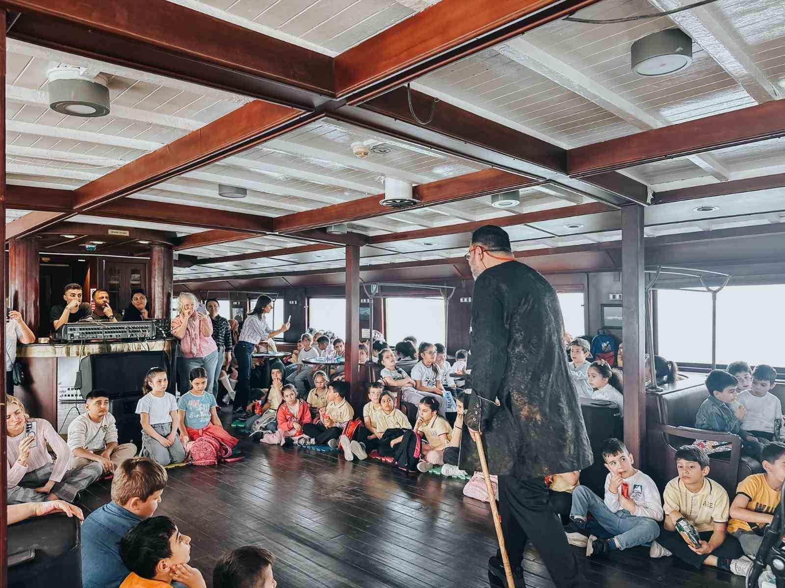 Halikarnas Balıkçısı Bergama Vapuru’nda anıldı
