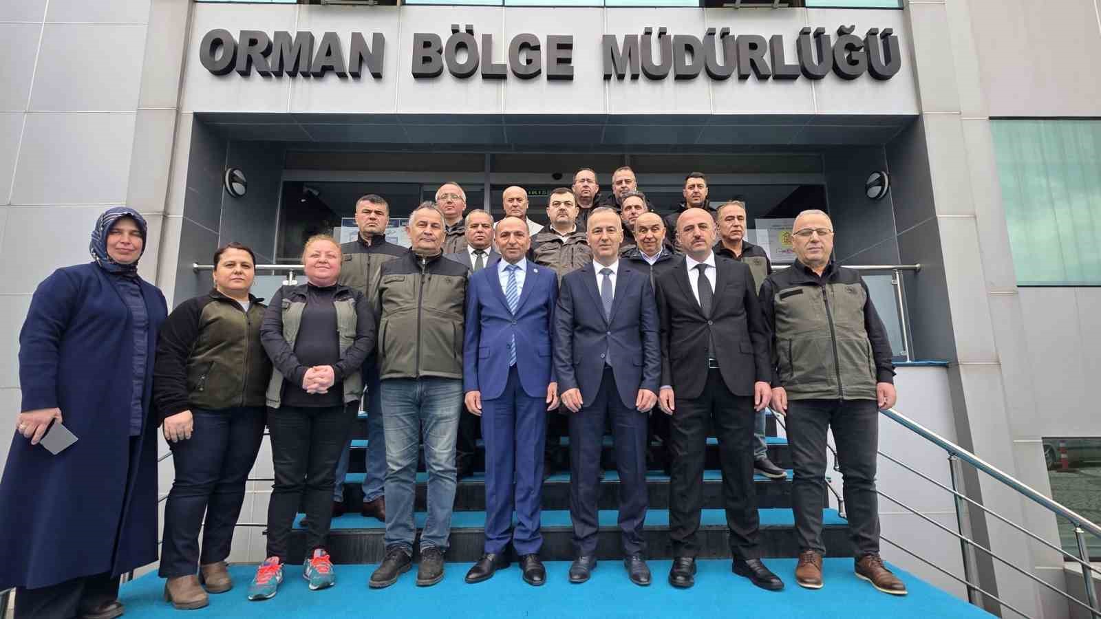 Halil Oflu görevine başladı
