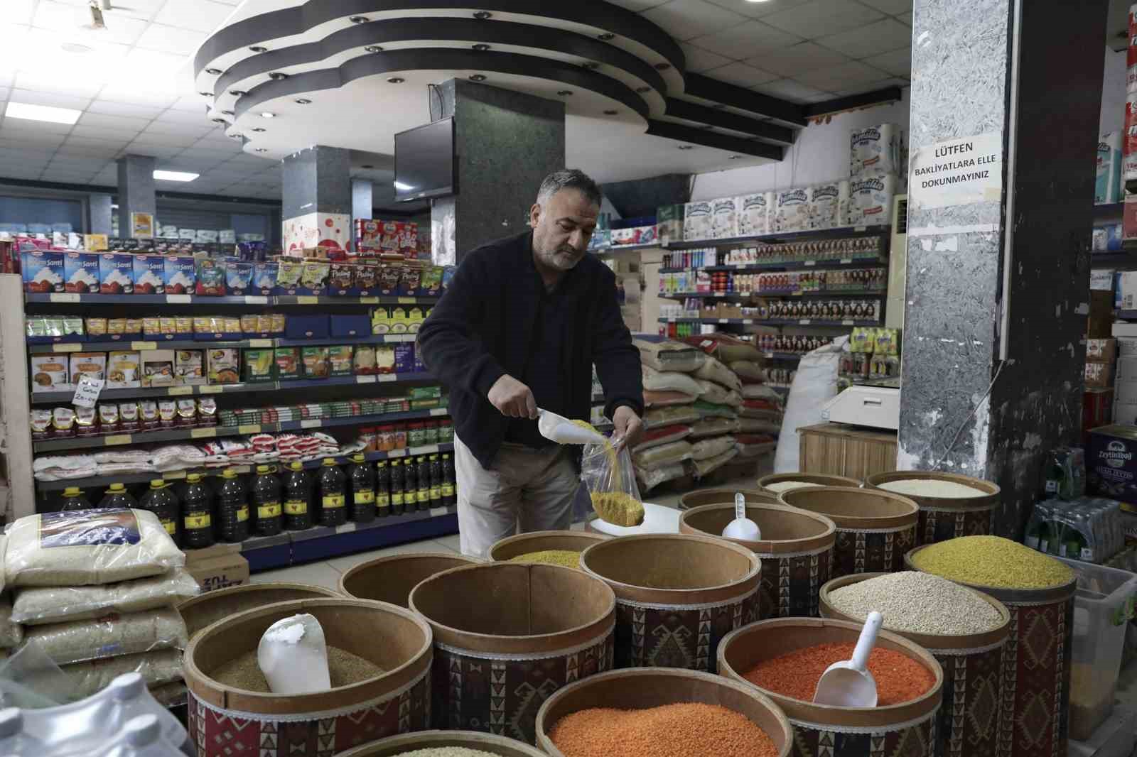 Halk Kart ile Mersin’de hem vatandaşa hem esnafa destek
