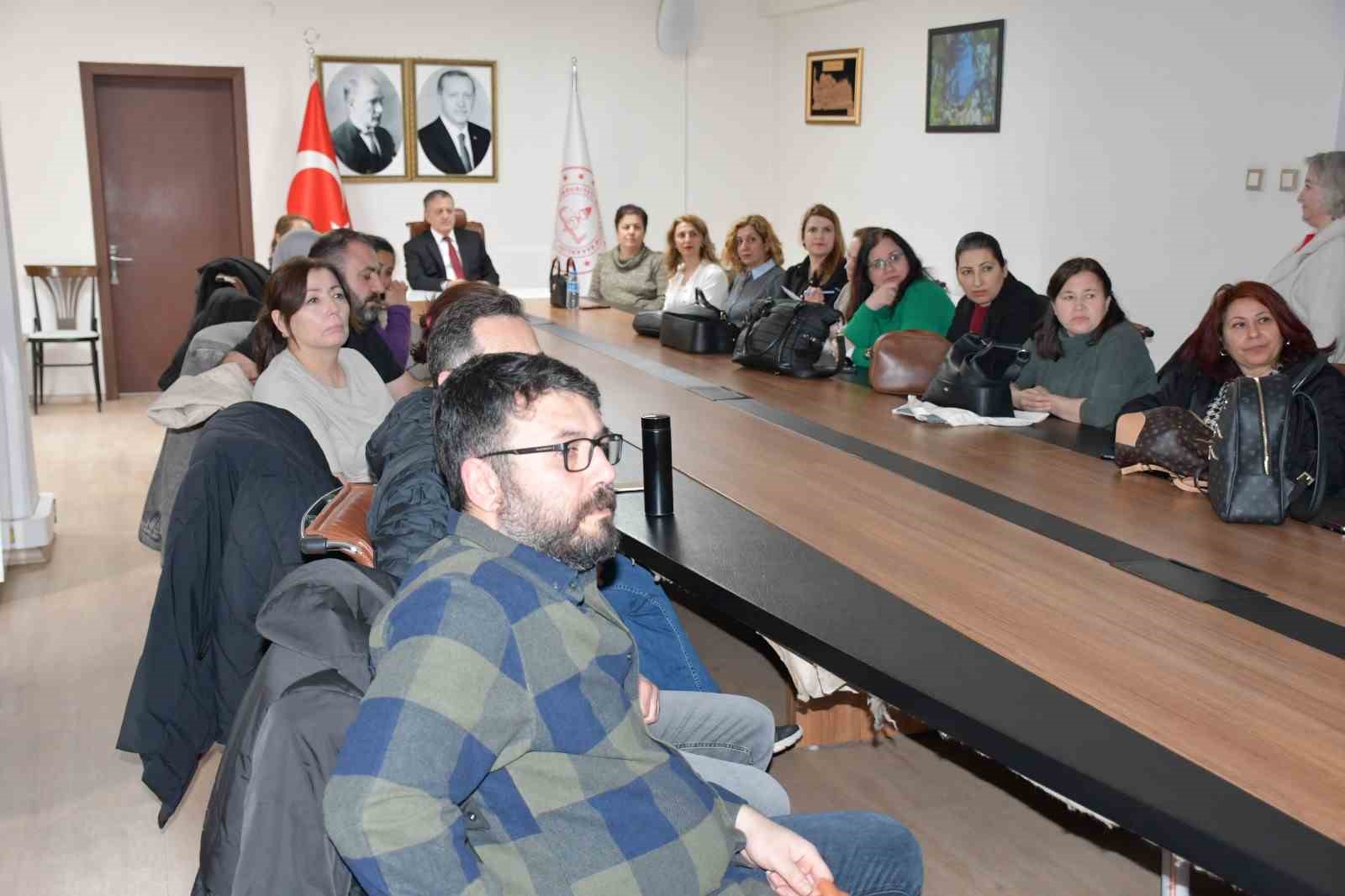 Halk sağlığı farkındalığının artırılması için çalışmalar sürüyor
