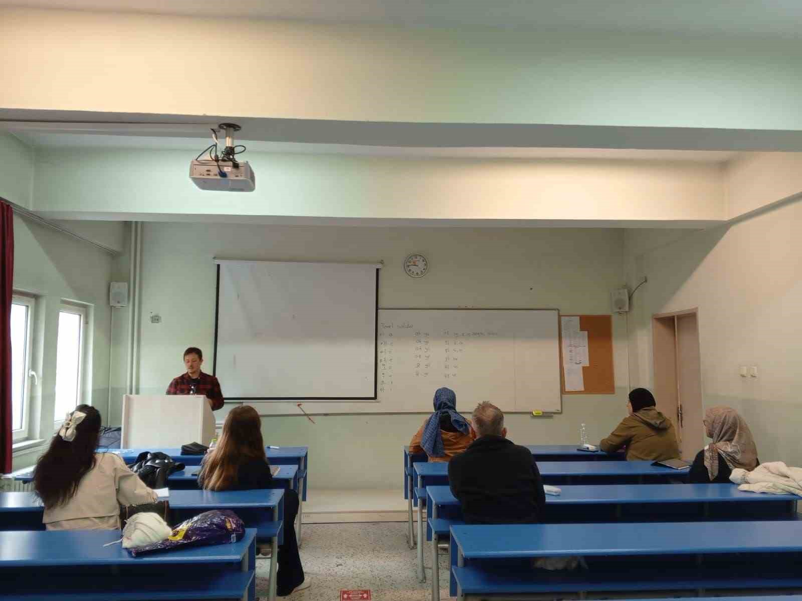 Halkla ilişkiler öğrencilerinden örnek başarı
