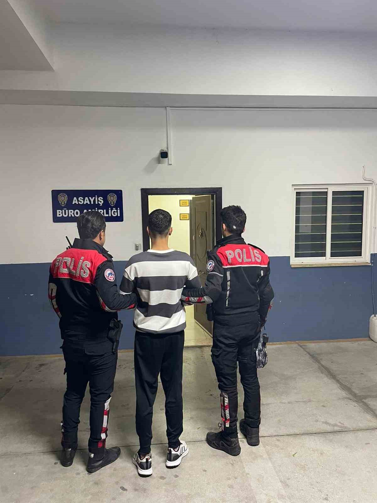 Hapis cezasıyla aranan şahıs Marmaris’te yakalandı
