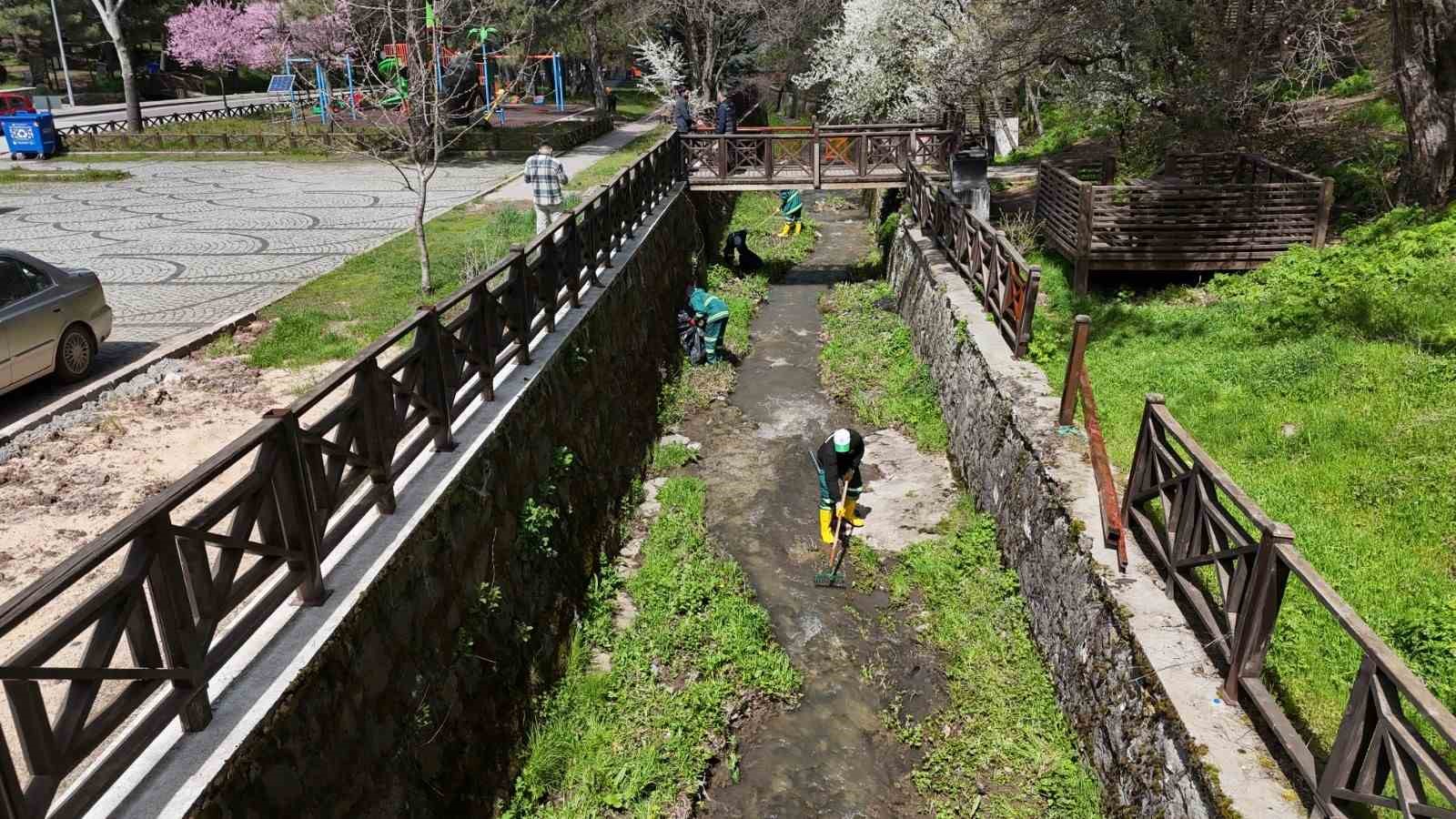 Harabeye dönen Soğuksu Milli Parkı’nda eksikliklerin giderilmesi için çalışmalar sürüyor
