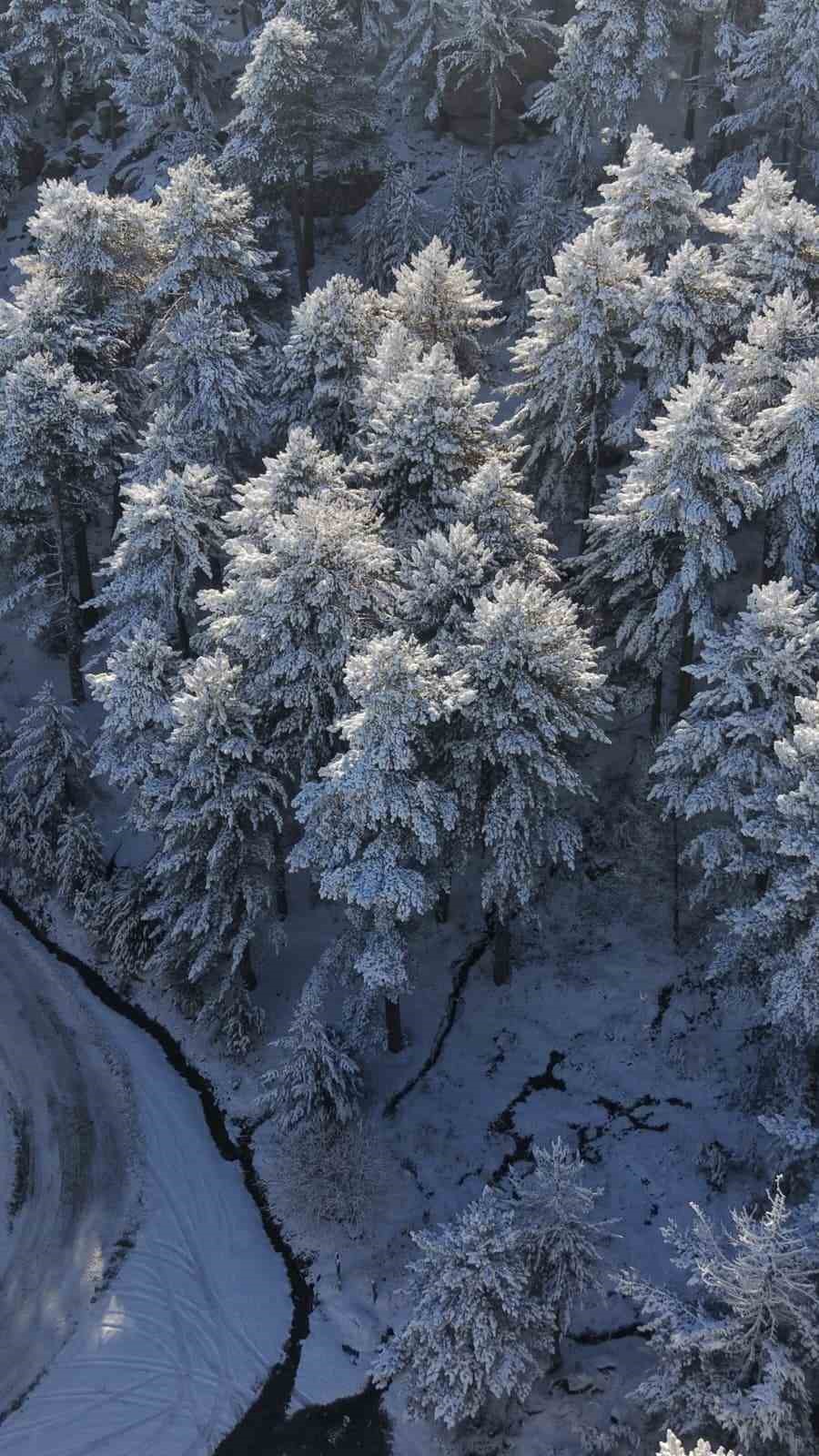Harikalar diyarı Kazdağları beyaz örtüsü ile bir başka güzel
