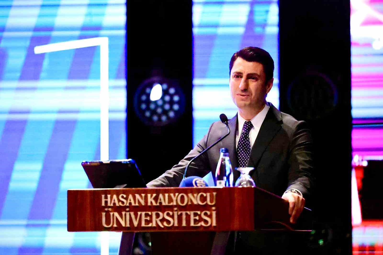 Hasan Kalyoncu Üniversitesi ev sahipliğinde Kariyerküre Zirve 2026 yoğun katılımla gerçekleşti
