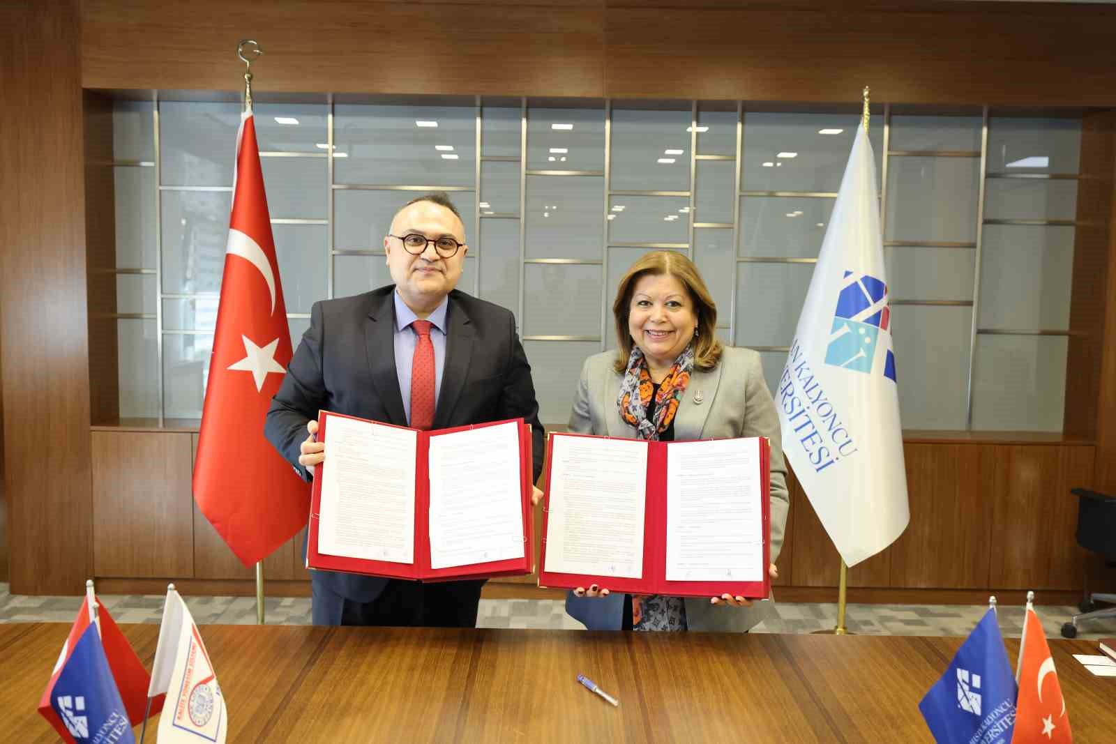 Hasan Kalyoncu Üniversitesi ile GAZİULAŞ arasında iş birliği protokolü imzalandı
