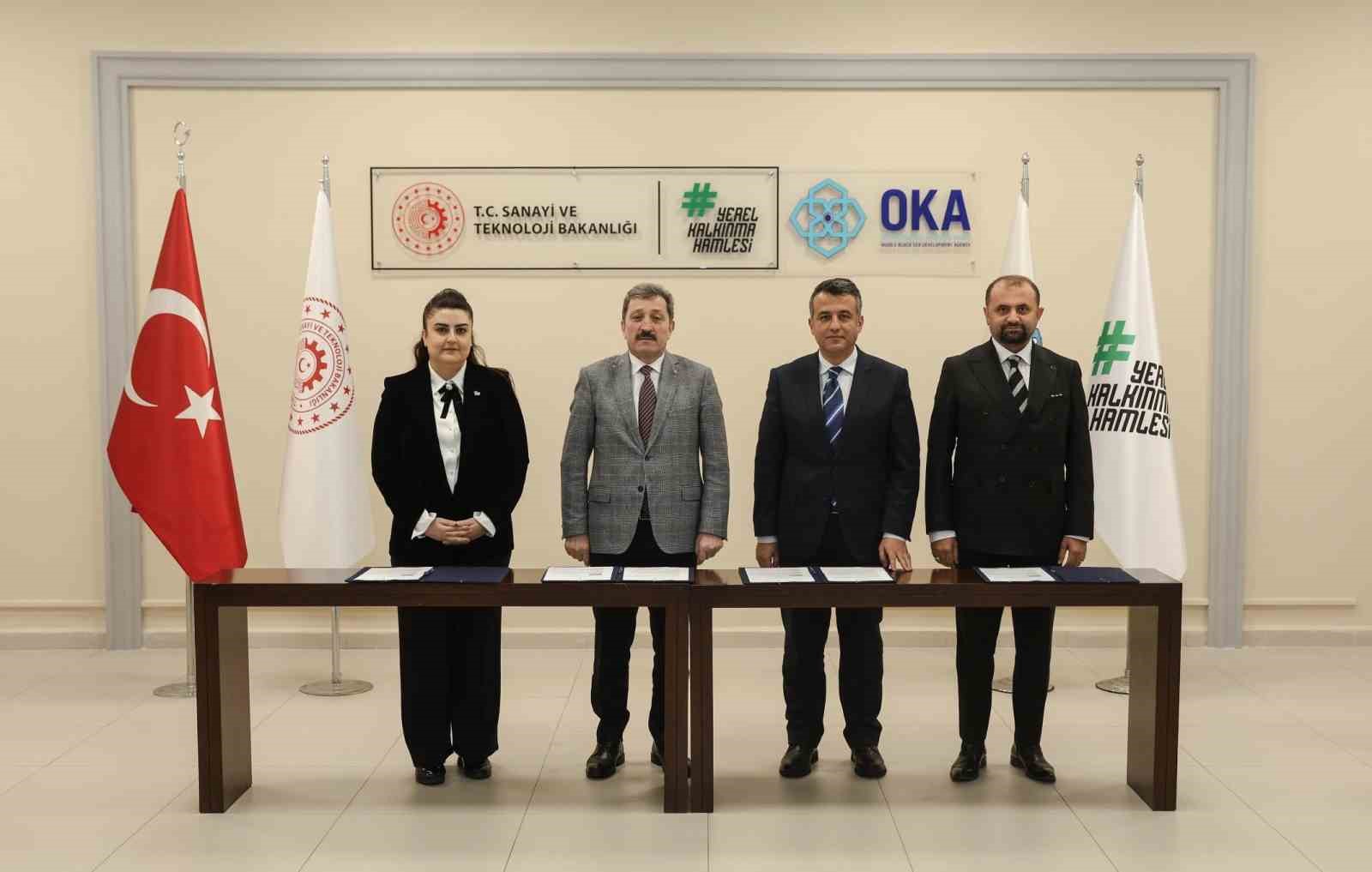 HASDÖV’de imzalar atıldı: Yılda 800 bin parça tıbbi alet üretecek
