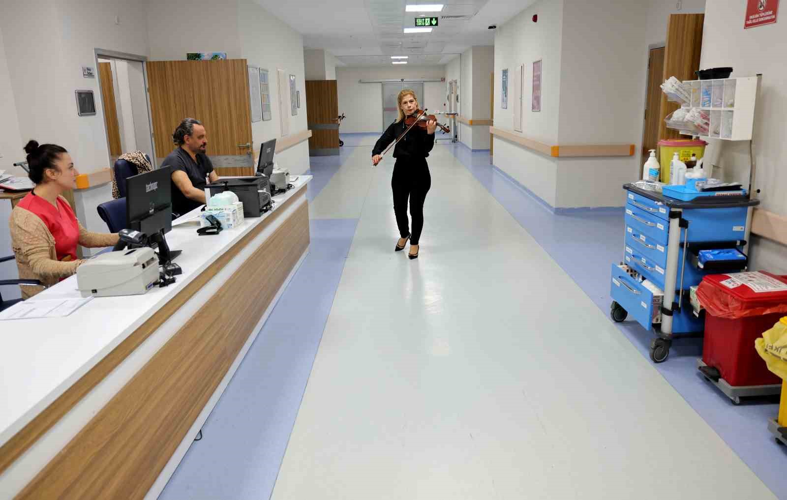 Hasta yakınlarına dualı manevi destek
