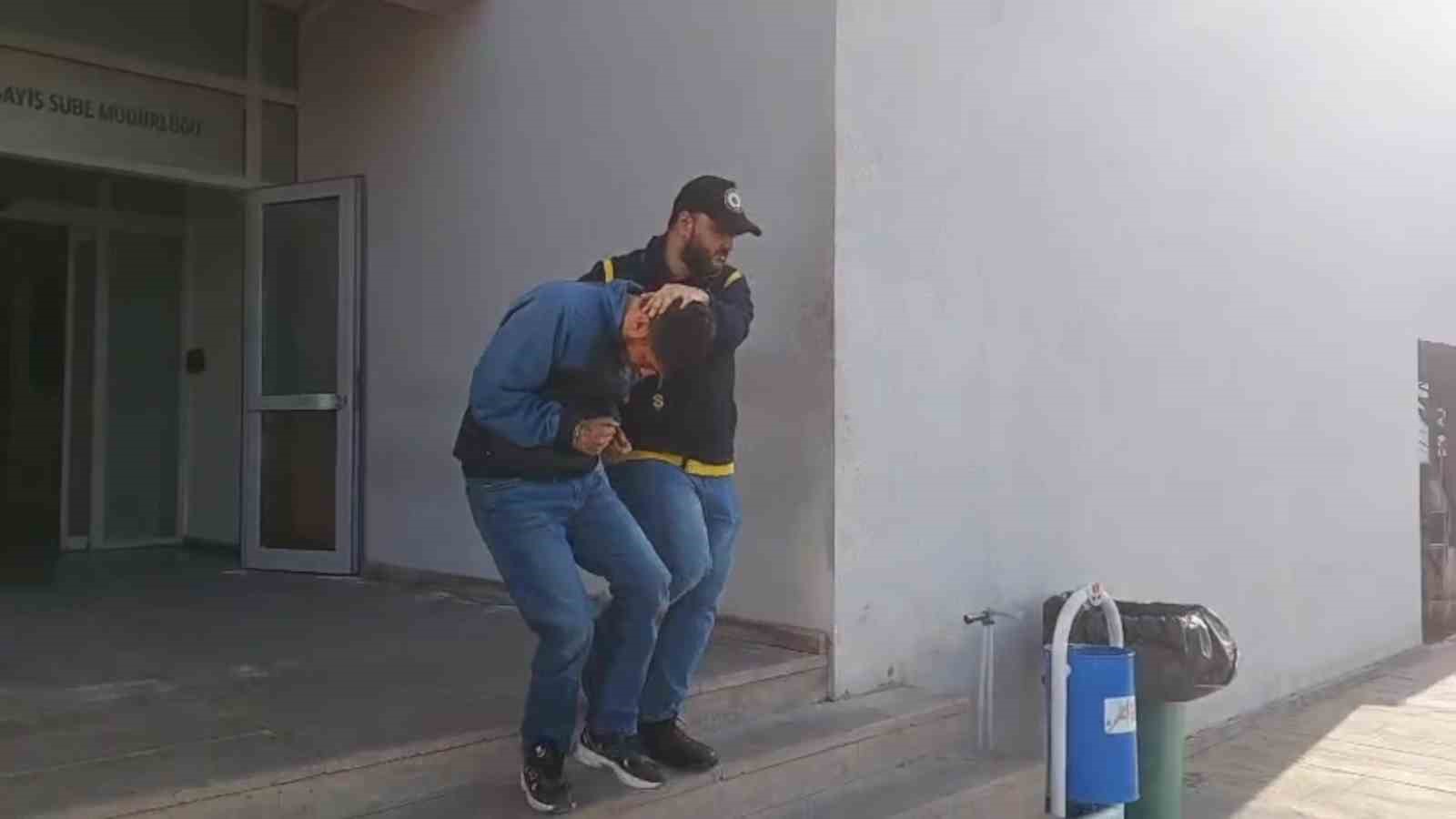 Hastane otoparkından 3 motosiklet çalan 2 şüpheli tutuklandı
