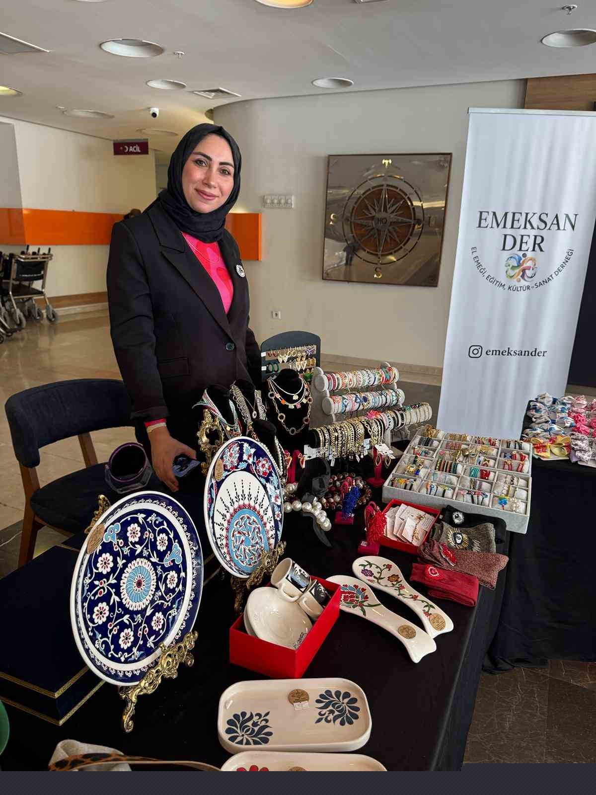 Hastanede "Kadın Emeği, Hayatın Ritmi" sergisi
