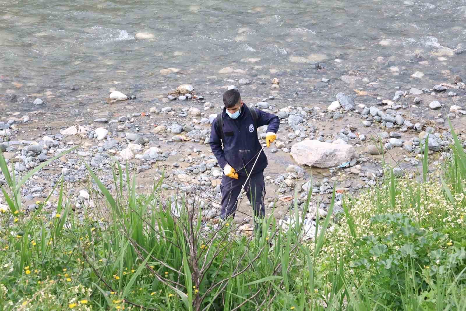Hatay Büyükşehir Belediyesi haşereyle mücadele çalışmalarına devam ediyor
