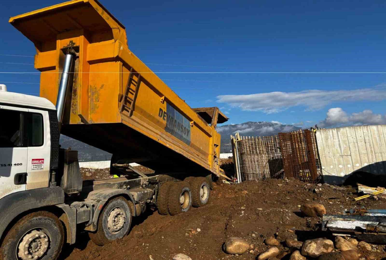 Hatay Büyükşehir Belediyesi, Hassa’ya atıksu arıtma tesisi inşa ediyor
