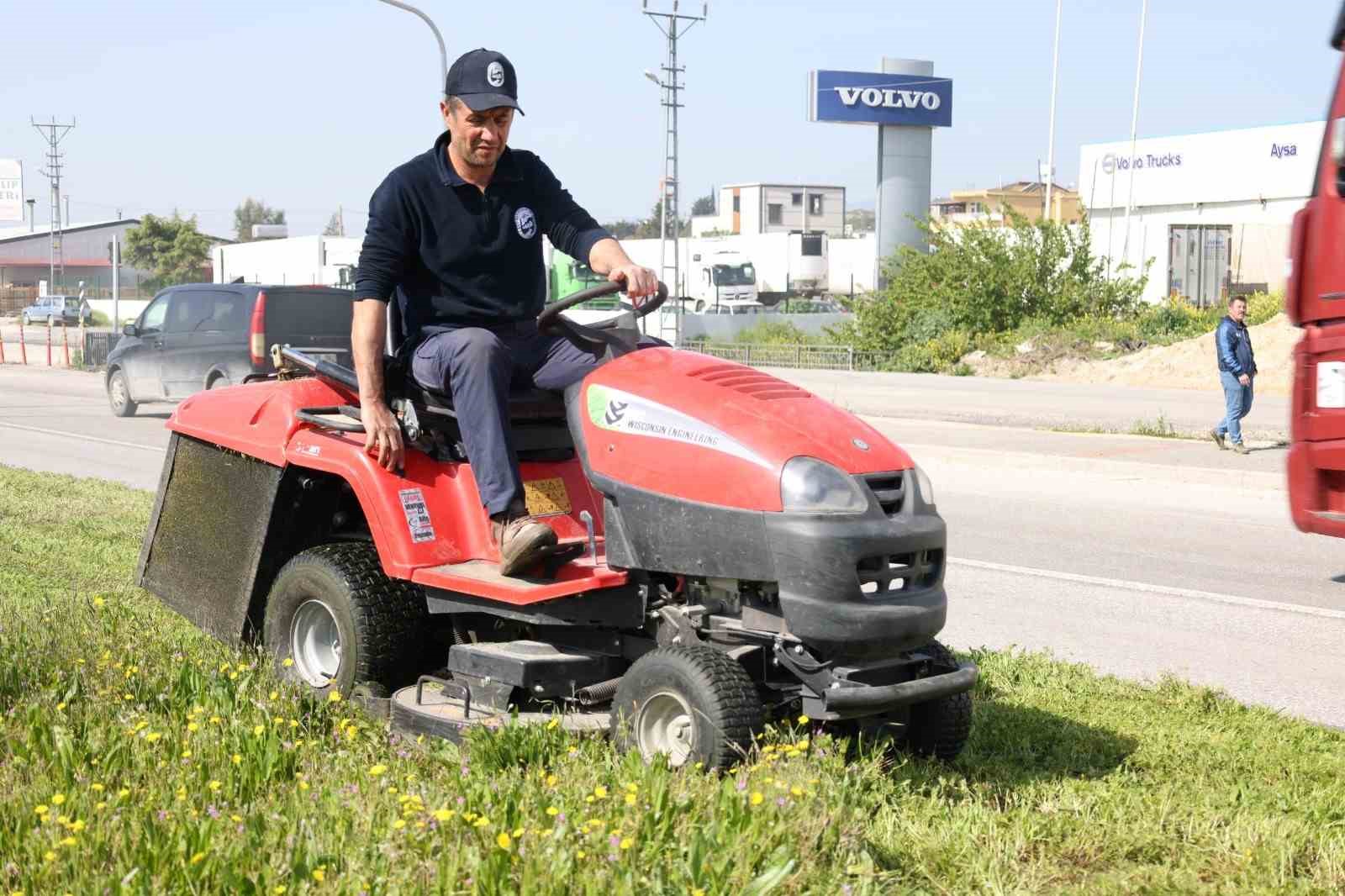 Hatay Büyükşehir Belediyesi’nden yeşil alanlara teknolojik dokunuş
