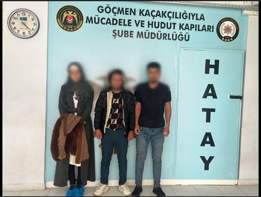 Hatay’da 3 yabancı uyruklu kaçak göçmen yakalandı
