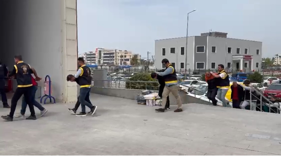 Hatay’da aranan şahıslara operasyon: 7 kişi tutuklandı
