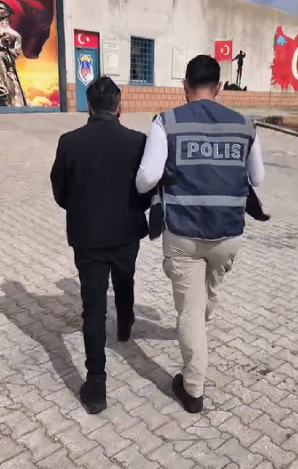 Hatay’da hapis cezası ile aranan 4 kişi yakalandı
