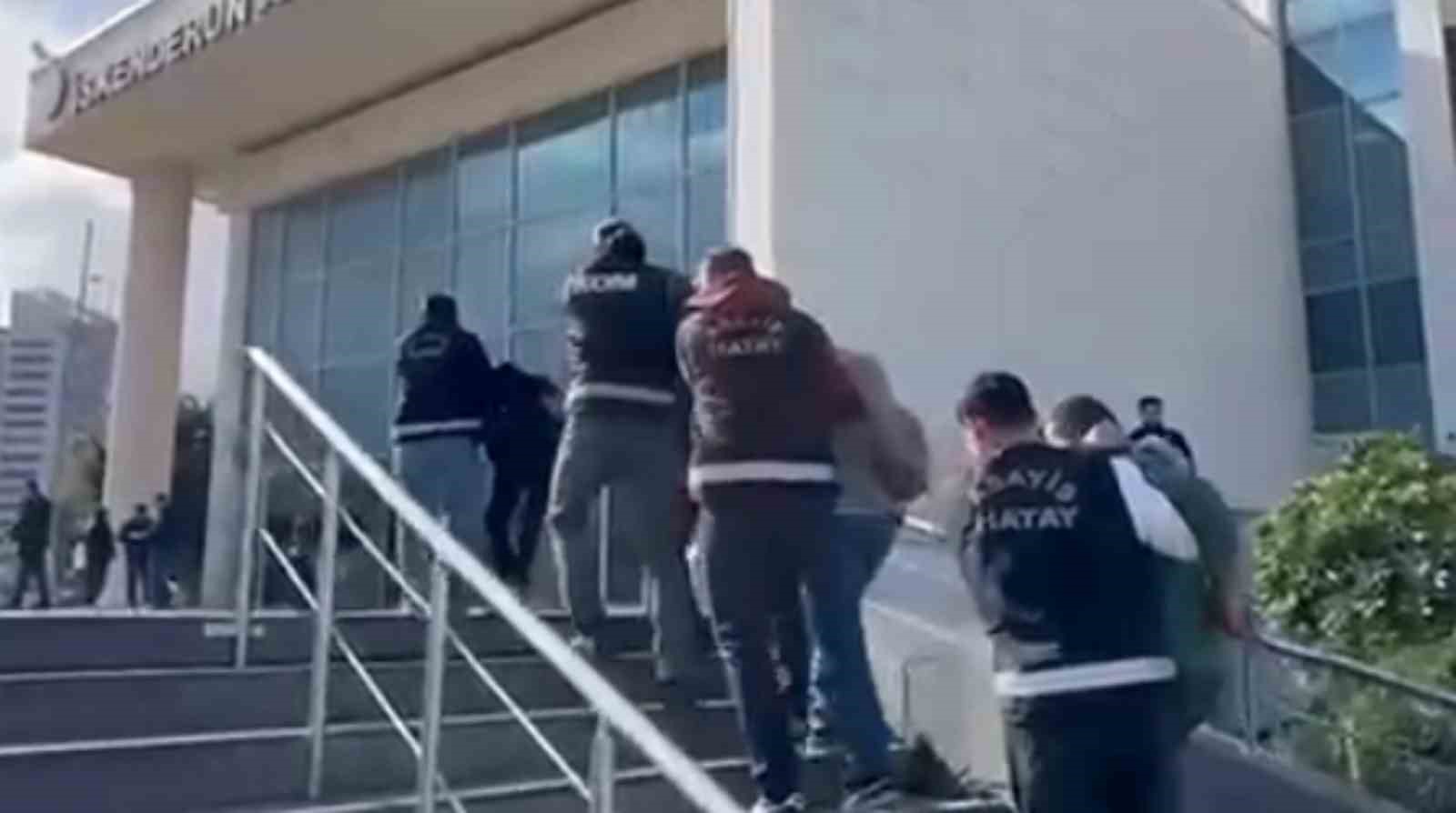 Hatay’da hapis cezasıyla aranan 4 kişi yakalandı
