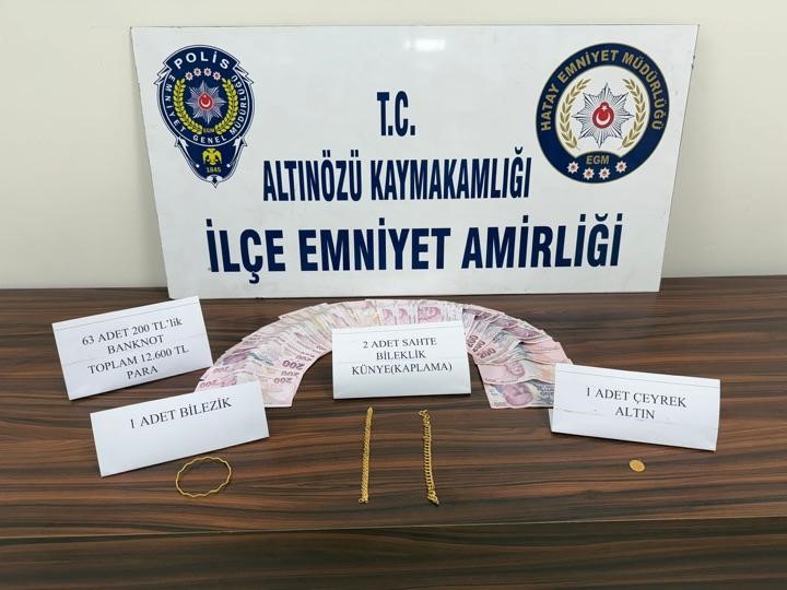 Hatay’da kuyumcuya sahte altın satan 3 şahıs yakalandı
