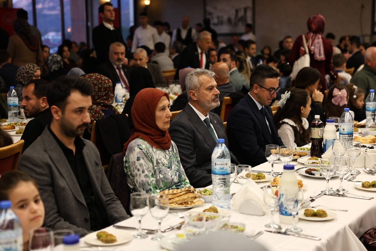 Hatay’da şahit aileleri ve gaziler iftar sofrasında buluştu
