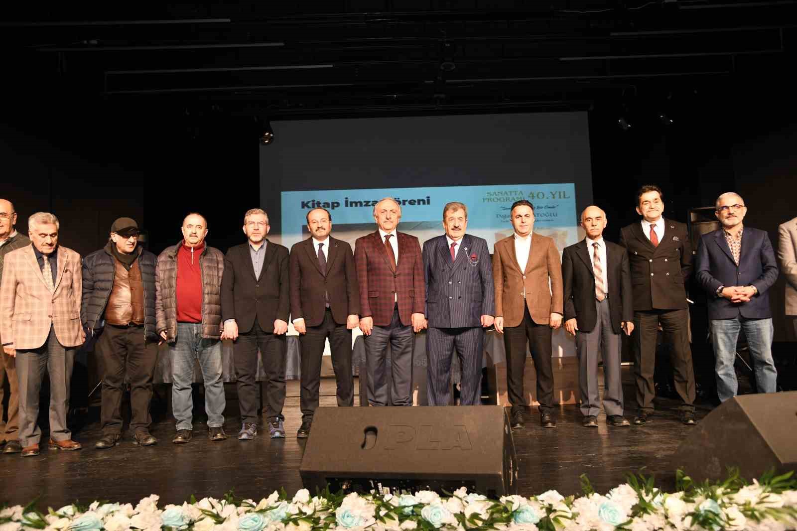 Hattatoğlu 40. sanat yılını kutladı
