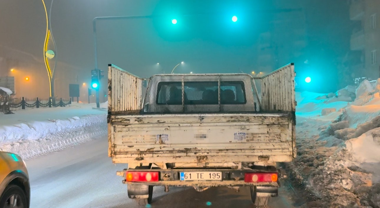 Hava sıcaklığı -25’lere düştü, araçlar arıza vermeye başladı
