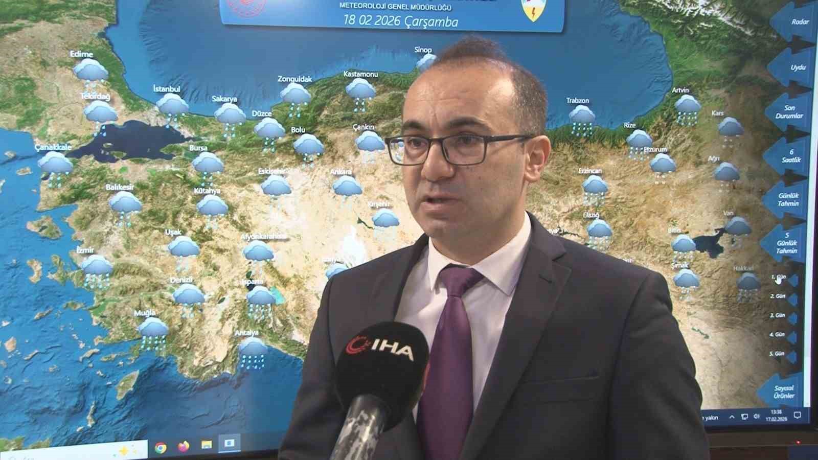 Hava Tahmin Uzmanı Çelik: "Ülke genelinde kuvvetli yağışlar bekliyoruz"
