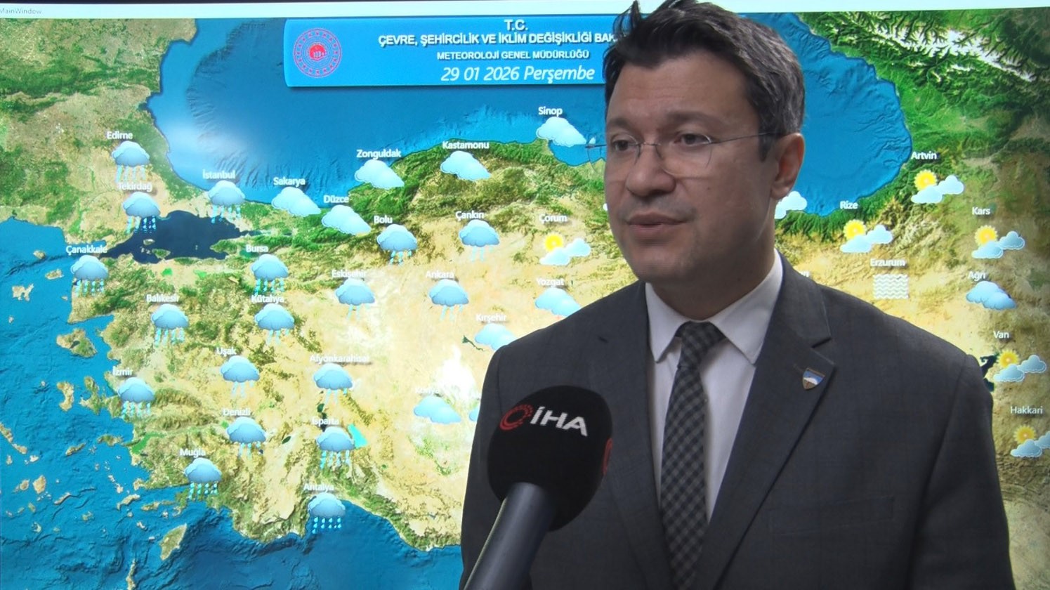 Hava Tahmin Uzmanı Tekin: "Kuvvetli yağışlara karşı vatandaşlarımız dikkatli olmalı"
Hava Tahmin Uzmanı Tekin: "Kuvvetli yağışlara karşı vatandaşlarımız dikkatli olmalı"