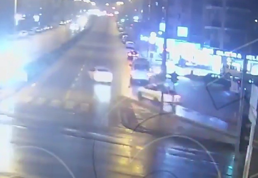 Havaya ateş açan trafik magandasının ehliyeti iptal edildi
