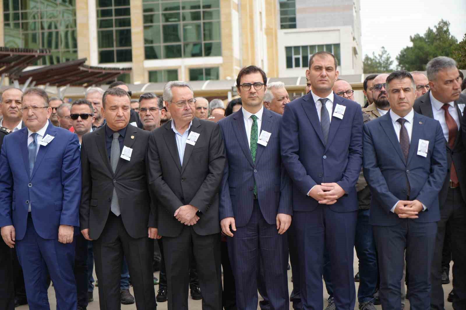 Hayatını kaybeden Cumhuriyet Savcısı Gadem Taş’a adliyede hüzünlü veda
