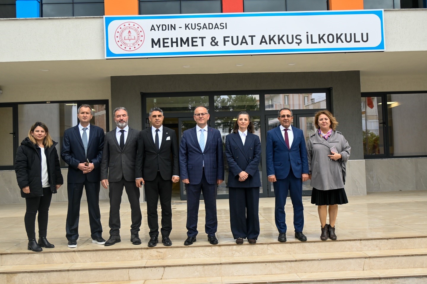 Hayırsever katkısıyla yapılan okulda son durum değerlendirildi
