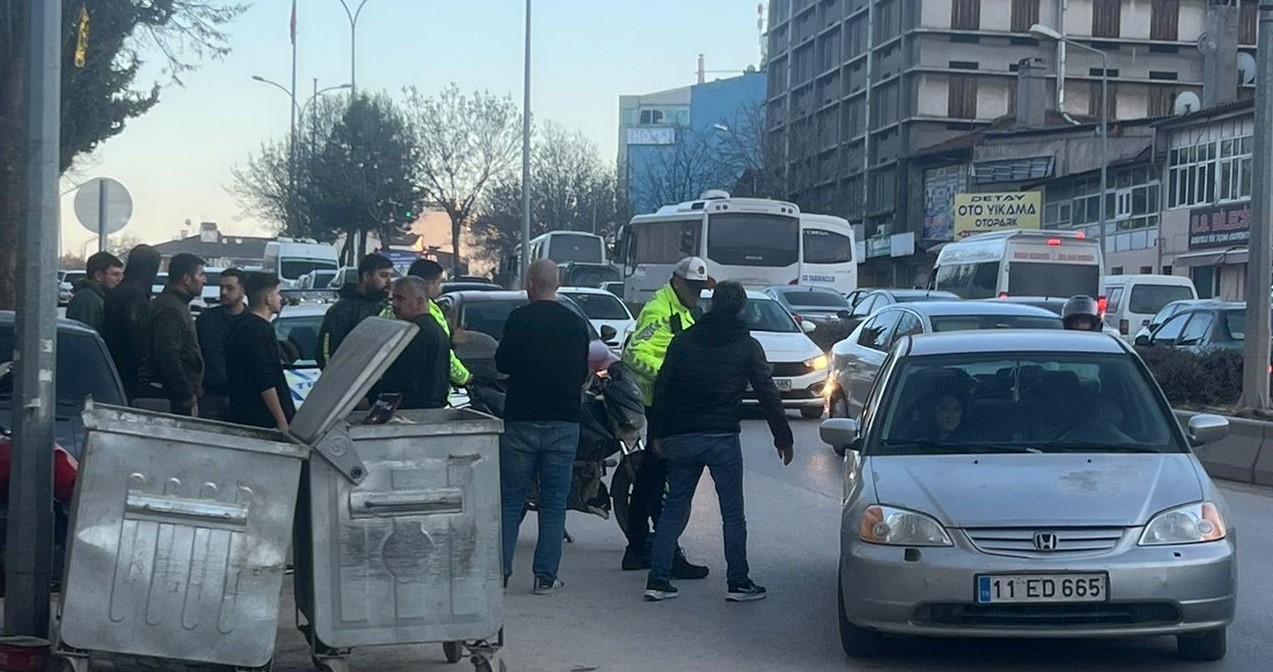 Hem yayaların hem de sürücülerin tepkisine neden olan uygulama
