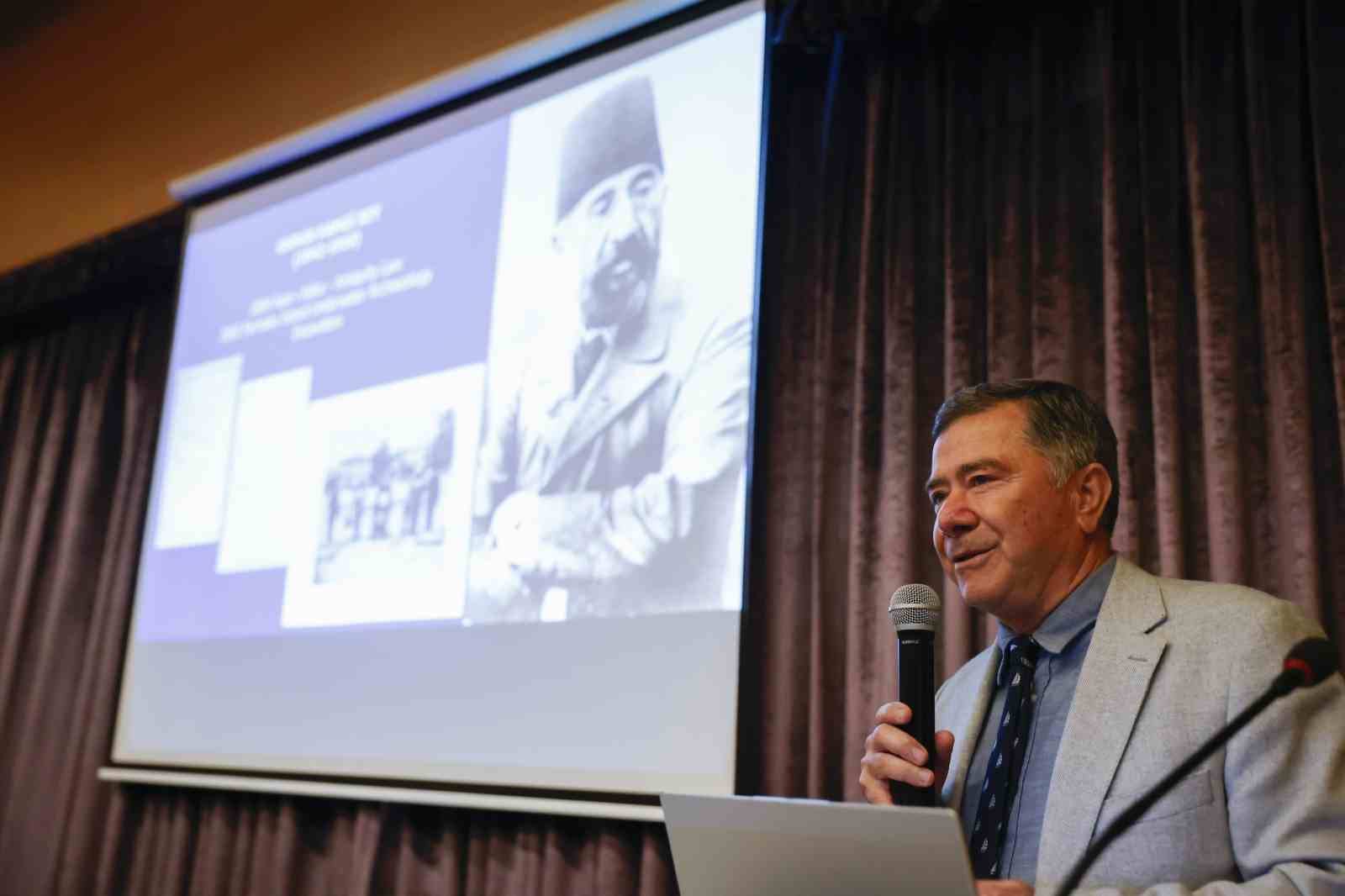 Her batık kendi dönemine ışık tutuyor
Her batık kendi dönemine ışık tutuyor