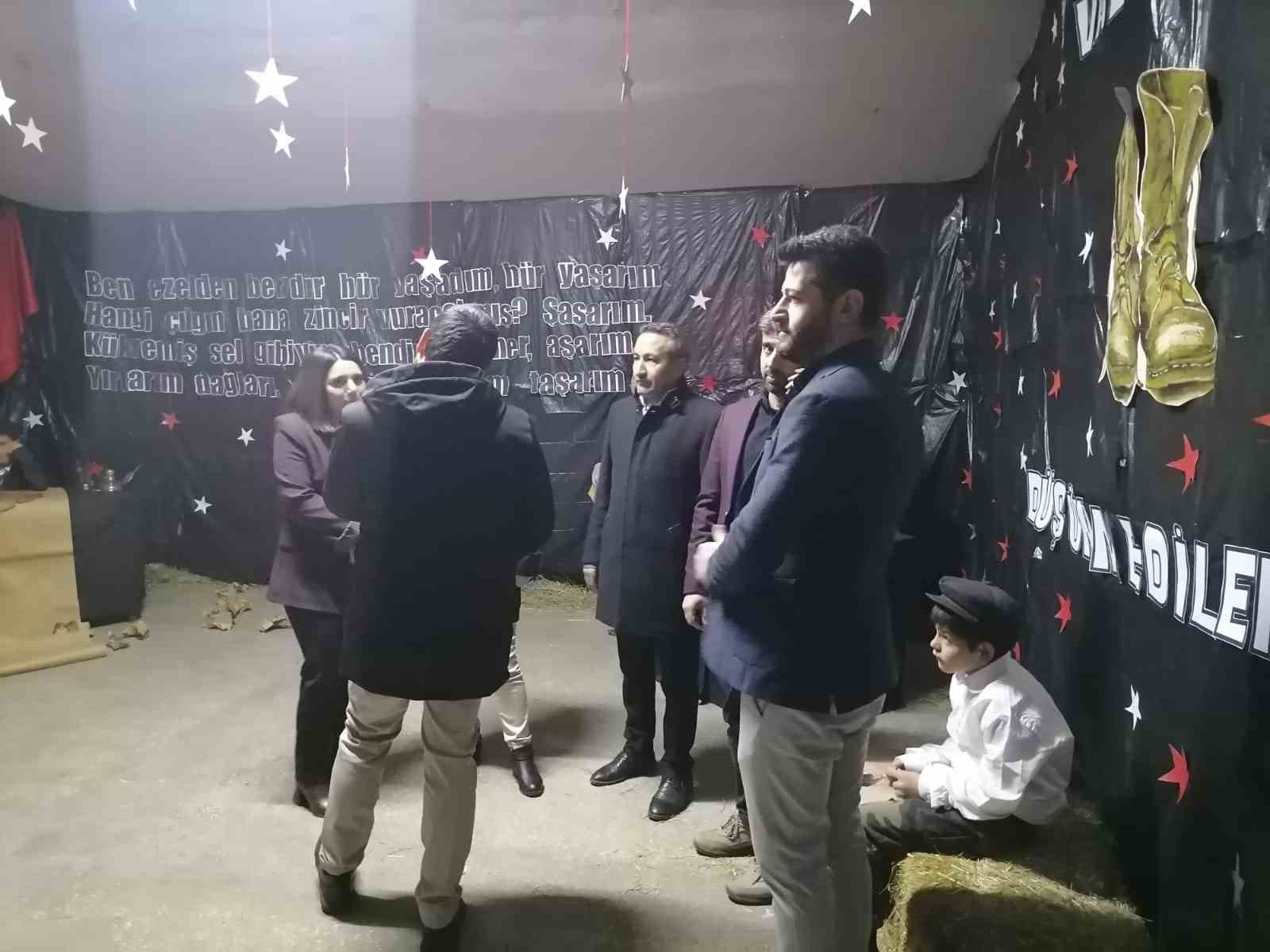 Hınıs’ta canlı müze beğeni topladı
