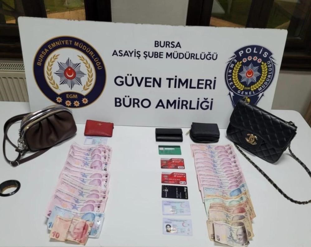 Hırsızın bahtı...Güven timlerince suçüstü yakalanan kadın tutuklandı
