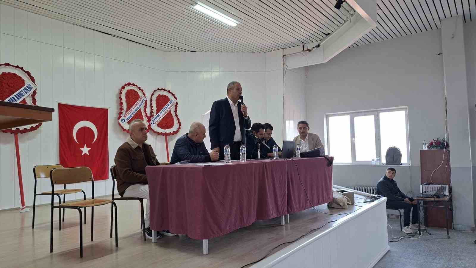 Hisarcık Esnaf ve Sanatkârlar Odası’nda başkanlığa Süleyman Çelik seçildi
