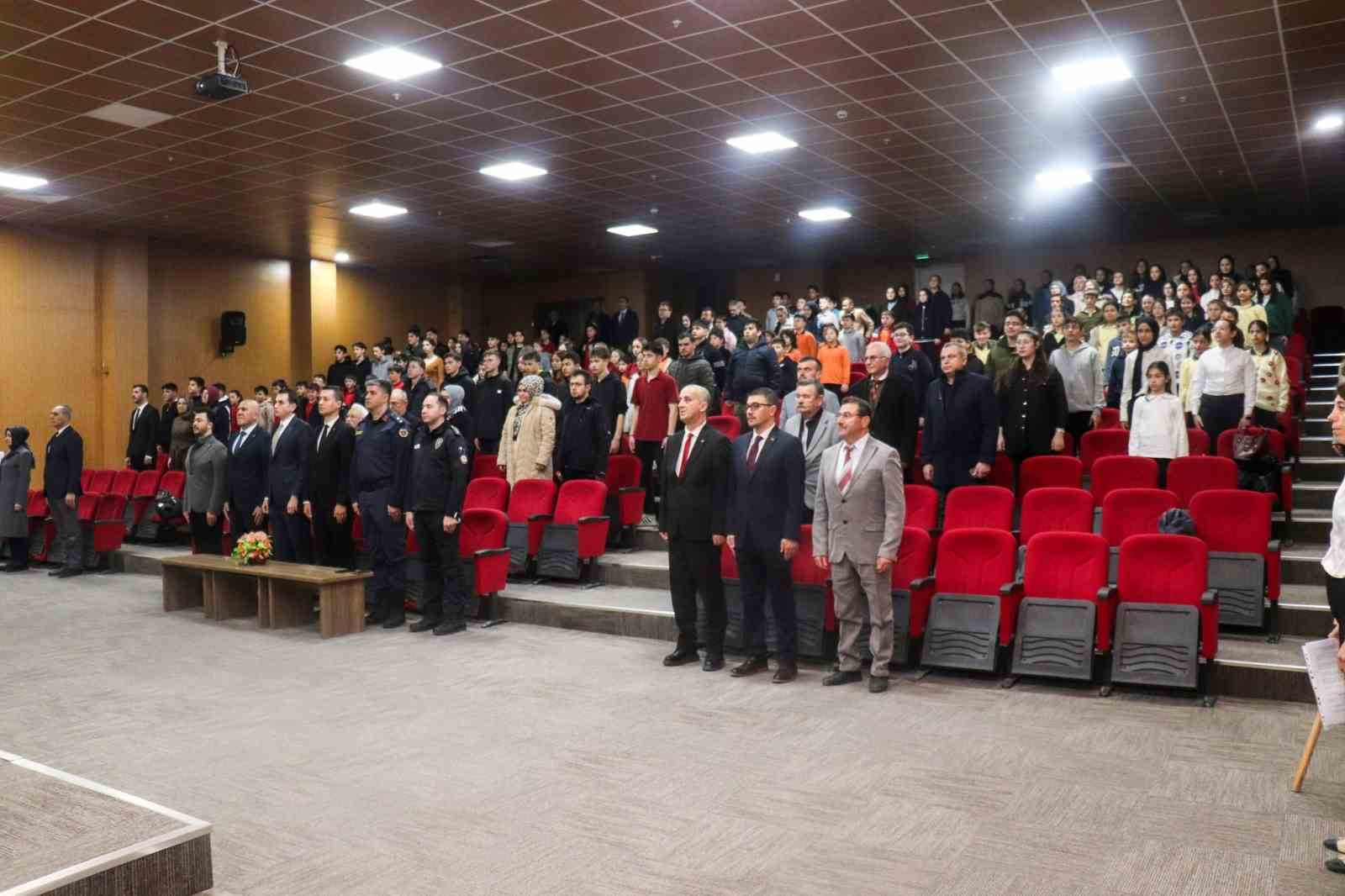 Hisarcık Kaymakamı Atam: "İstiklâl Marşı’mız, milletimizin bağımsızlık inancının en güçlü ifadesidir"
