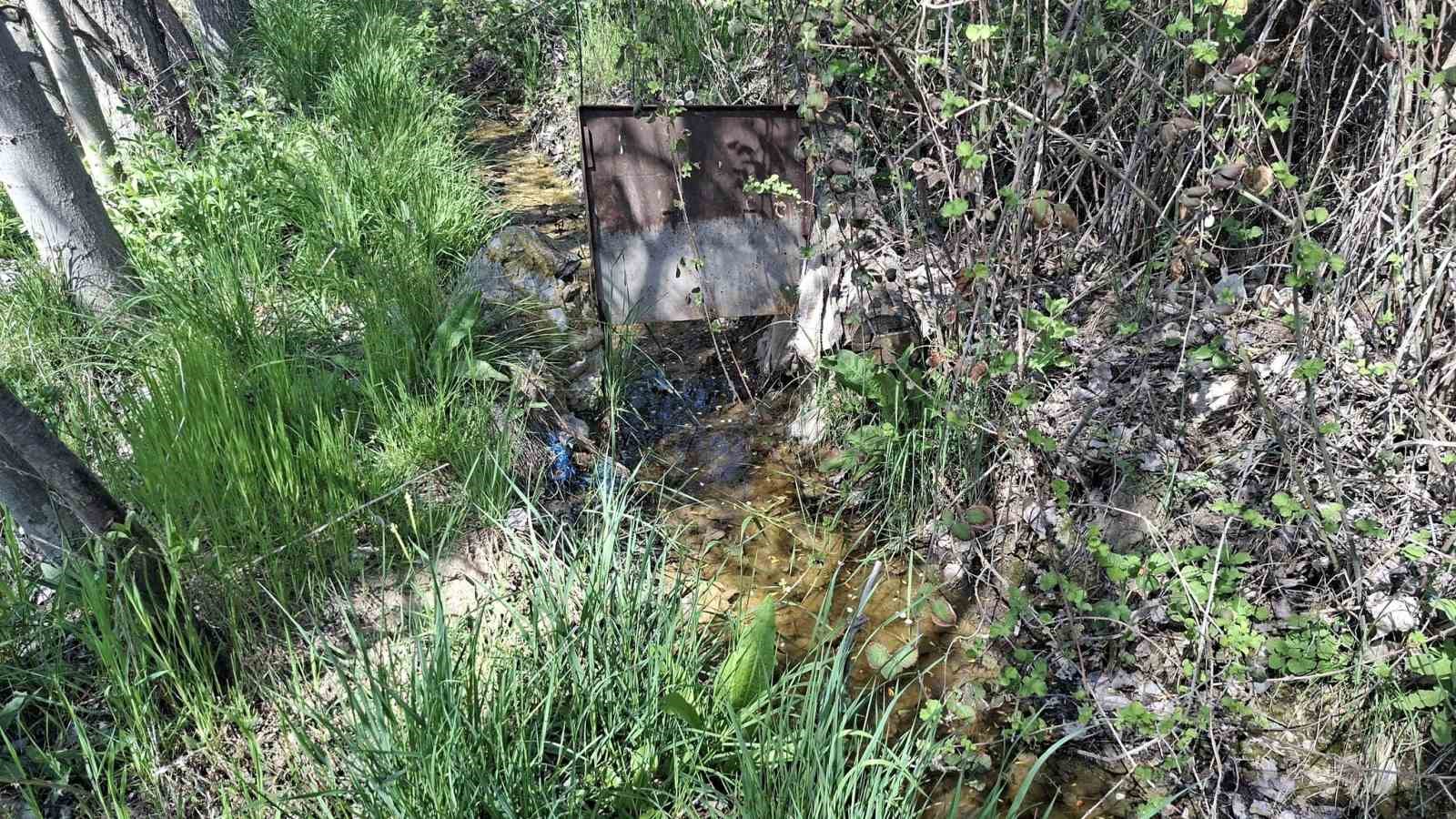 Hisarcık’ta 60 yıllık sulama kanalları bakımsızlıktan harap durumda
