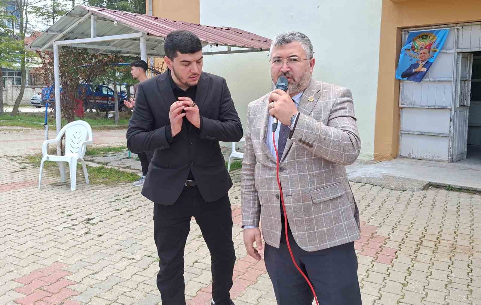 Hisarcık’ta depremde hayatını kaybedenler için mevlit ve hayır yemeği
